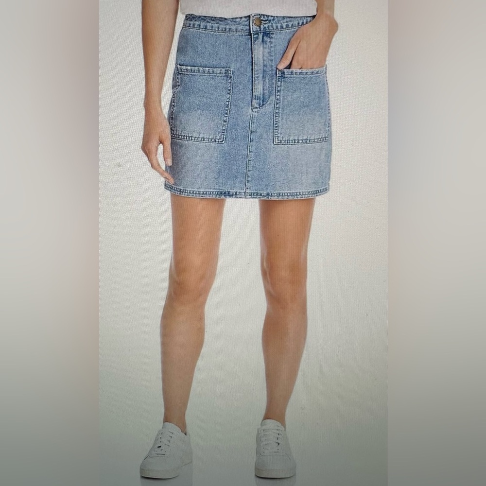 Billabong Denim Jean Skirt High Rise Pockets Vintage Inspired Women’s size 27